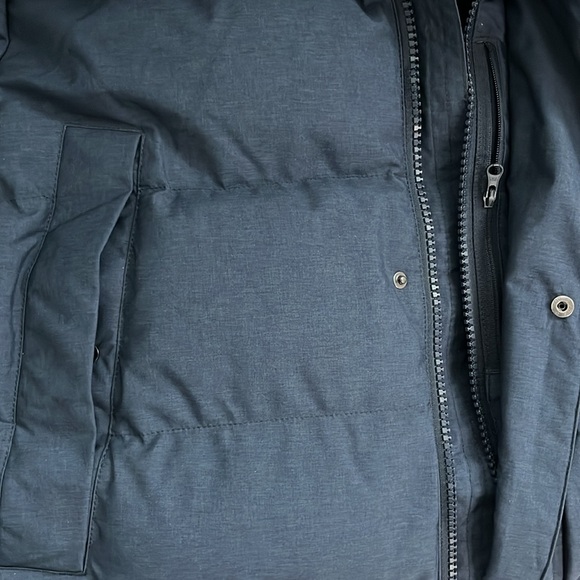 NEW Helly Hansen Alaska Parka Navy Blue - Picture 14 of 16